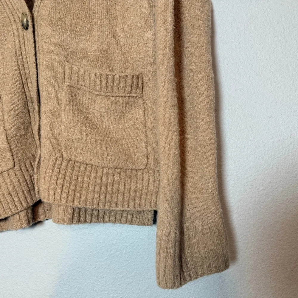 J. Crew SuperSoft Yarn Cardigan Sweater Size Small Caramel Tan Brown Cropped